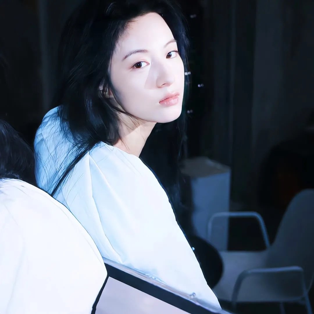 死人不穿格子衣